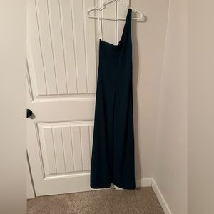 Lulu’s hunter green dresses